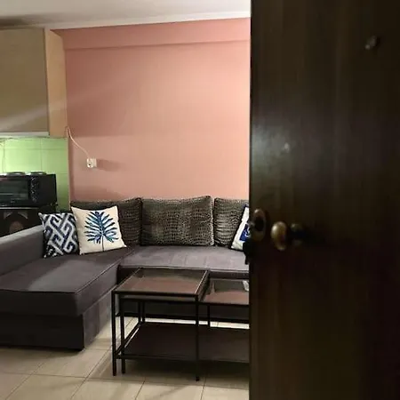 The Makrina Flat *